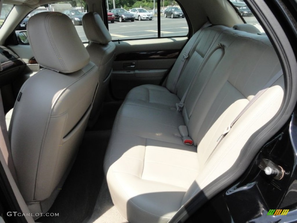 2009 Grand Marquis LS - Black / Medium Light Stone photo #24