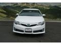 Super White - Camry SE Photo No. 4