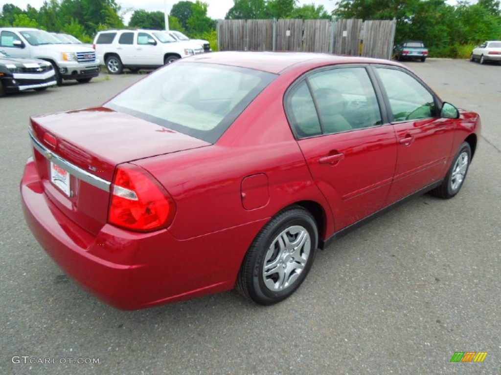 2007 Malibu LS Sedan - Sport Red Metallic / Cashmere Beige photo #4