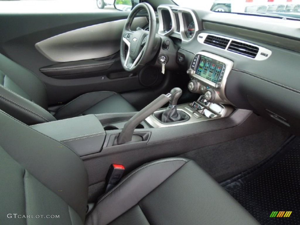 Black Interior 2013 Chevrolet Camaro Ss Coupe Photo