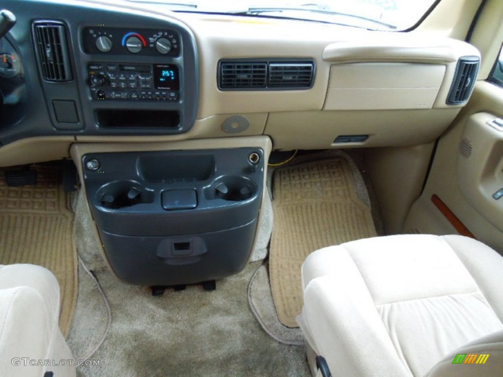 2000 Express G1500 Passenger Conversion Van - Indigo Blue Metallic / Neutral photo #20