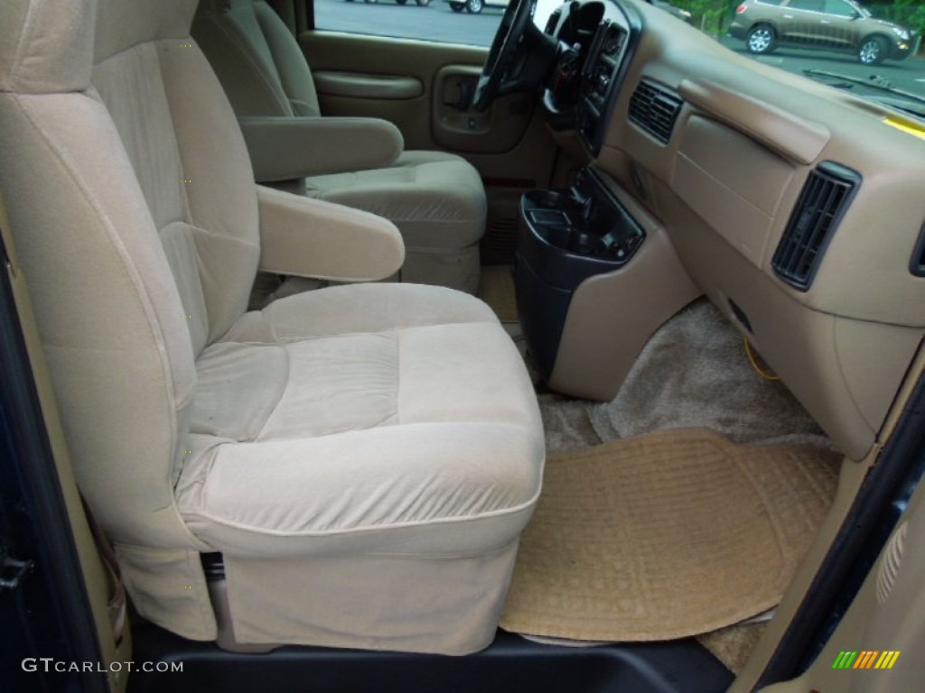 Neutral Interior 2000 Chevrolet Express G1500 Passenger Conversion Van Photo #67958768