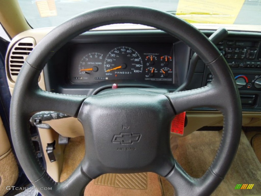 1999 Chevrolet Suburban C1500 LS Neutral Steering Wheel Photo #67959134