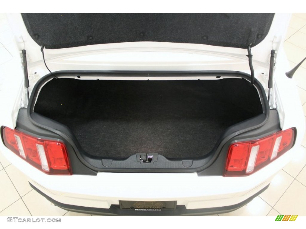 2012 Ford Mustang V6 Convertible Trunk Photo #67960343