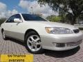 Diamond White Pearl - ES 300 Sedan Photo No. 1