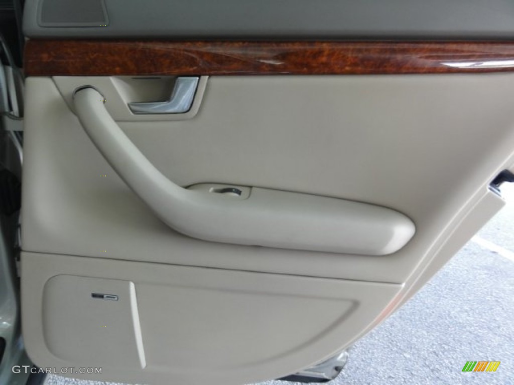 2004 A4 3.0 Sedan - Champagne Metallic / Beige photo #17
