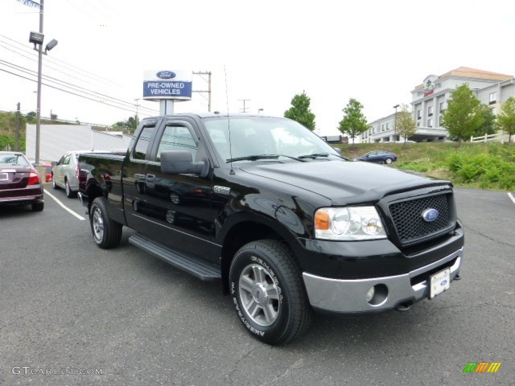 2006 F150 XLT SuperCab 4x4 - Black / Medium/Dark Flint photo #1