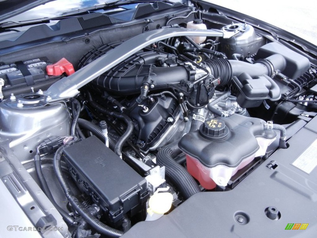 2013 Ford Mustang V6 Premium Convertible 3.7 Liter DOHC 24-Valve Ti-VCT V6 Engine Photo #67966152