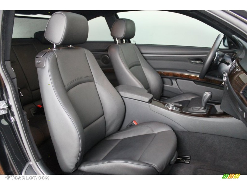 2010 3 Series 335i Coupe - Black Sapphire Metallic / Black photo #16
