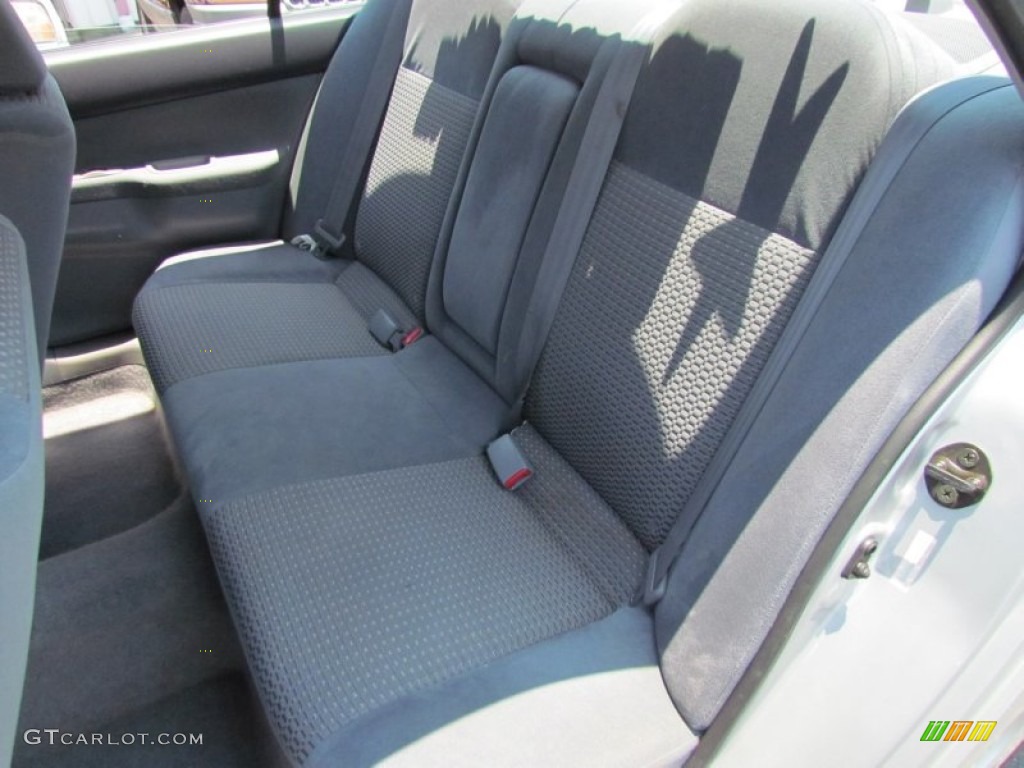 2002 Mitsubishi Lancer ES Rear Seat Photo #67967460