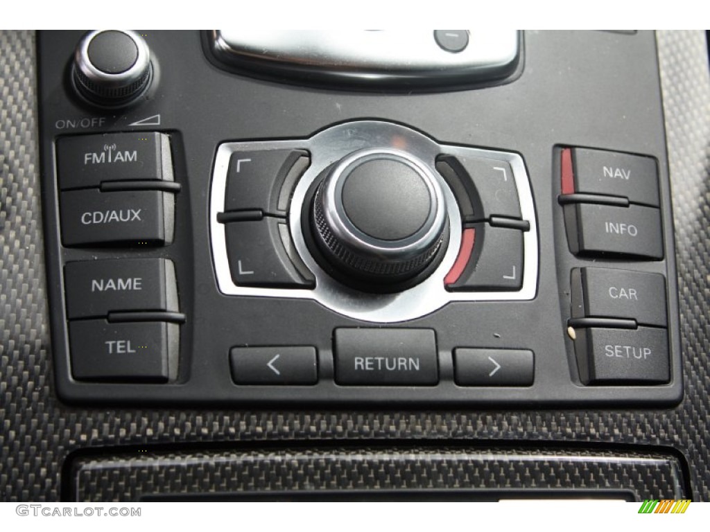 2008 Audi S8 5.2 quattro Controls Photo #67968955