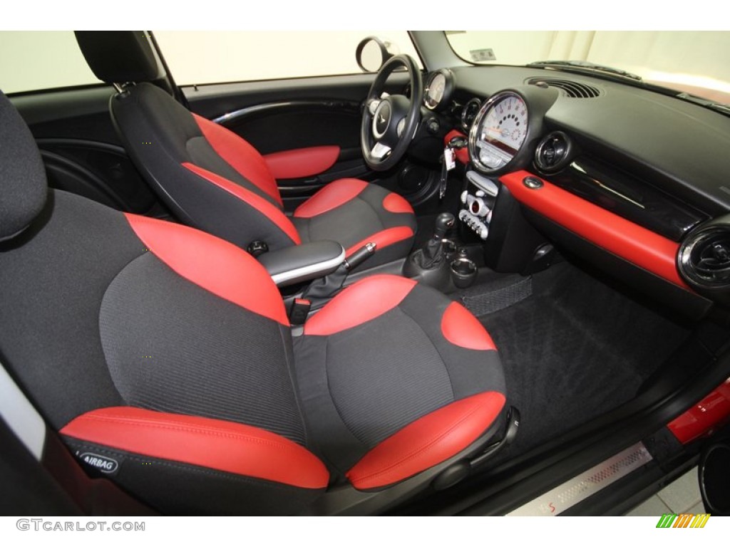 Black/Rooster Red Interior 2009 Mini Cooper S Hardtop Photo #67972081