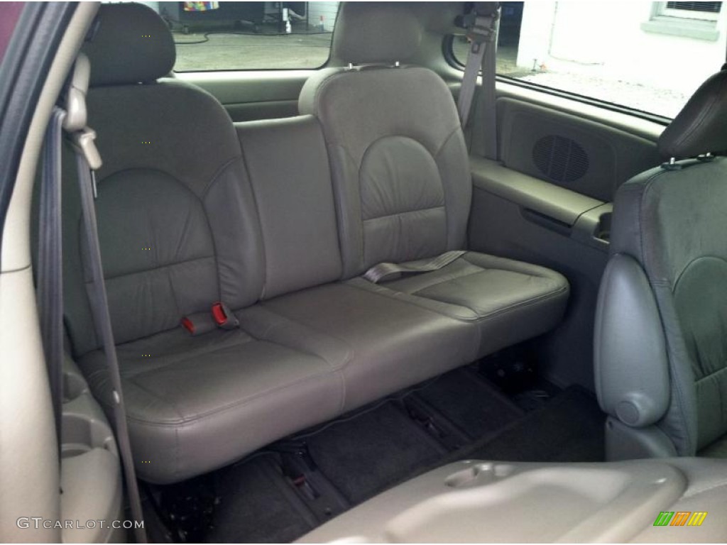 Sandstone Interior 2002 Chrysler Town & Country Limited Photo #67972189