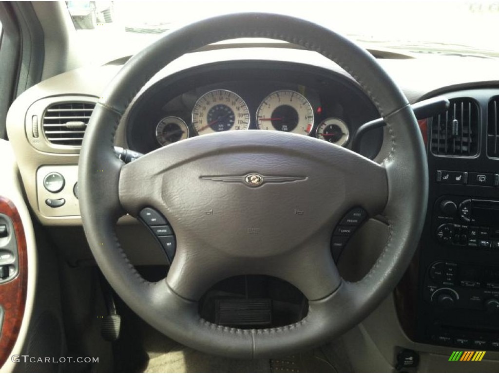 2002 Chrysler Town & Country Limited Sandstone Steering Wheel Photo #67972255