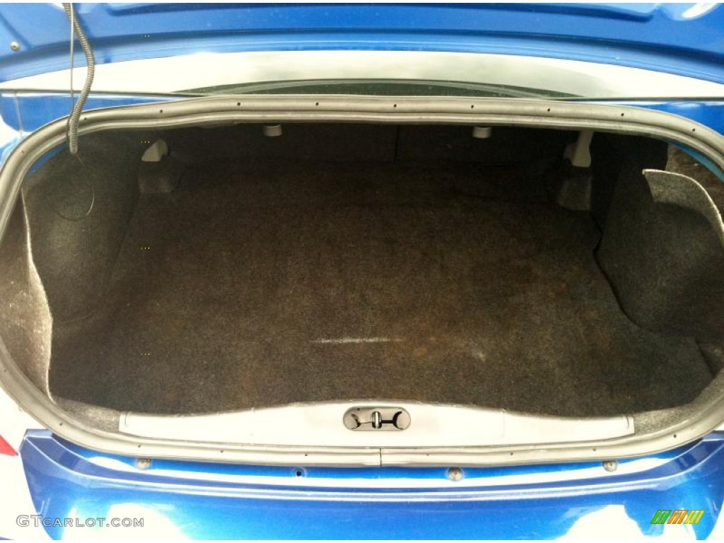 2005 Cobalt Sedan - Arrival Blue Metallic / Gray photo #13