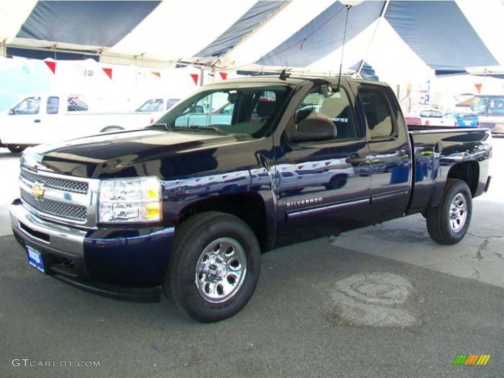 2010 Silverado 1500 LS Extended Cab 4x4 - Imperial Blue Metallic / Dark Titanium photo #5