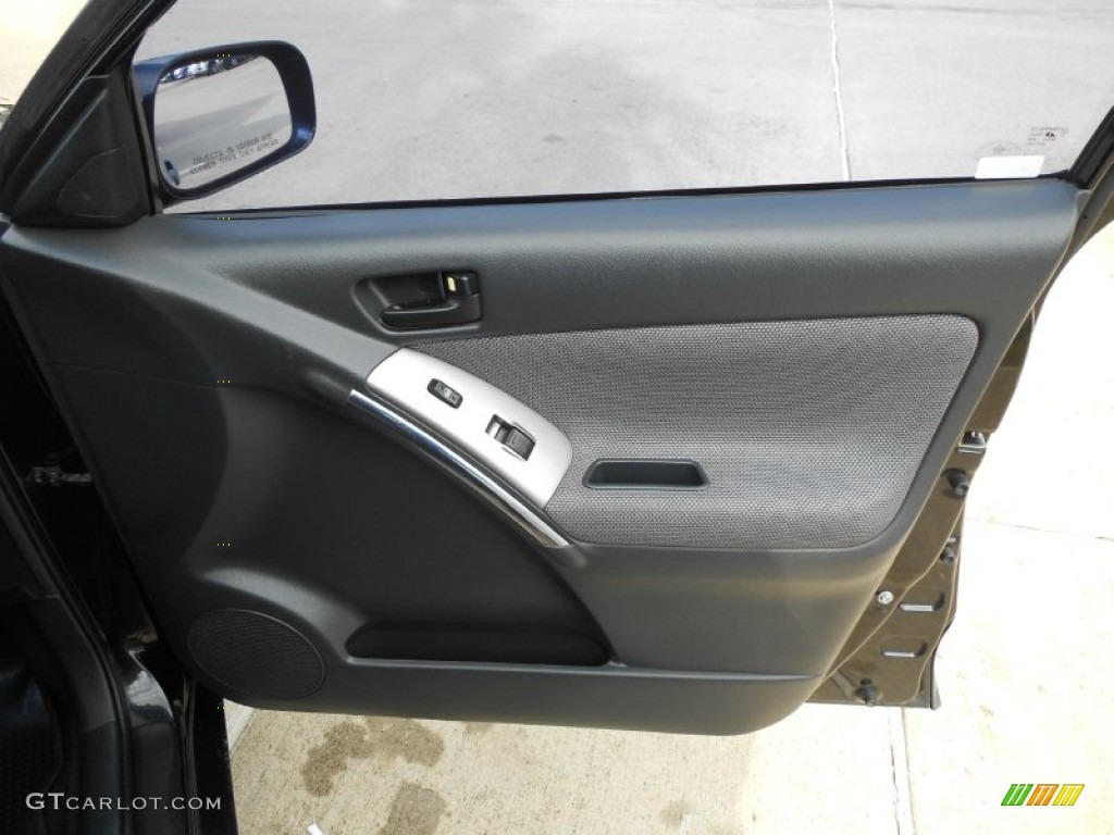 2003 Pontiac Vibe Standard Vibe Model Graphite Door Panel Photo #67979243