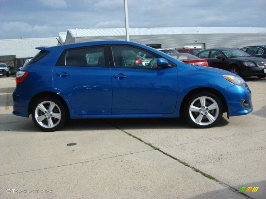 Blue Streak Metallic 2010 Toyota Matrix S Exterior Photo #67980284