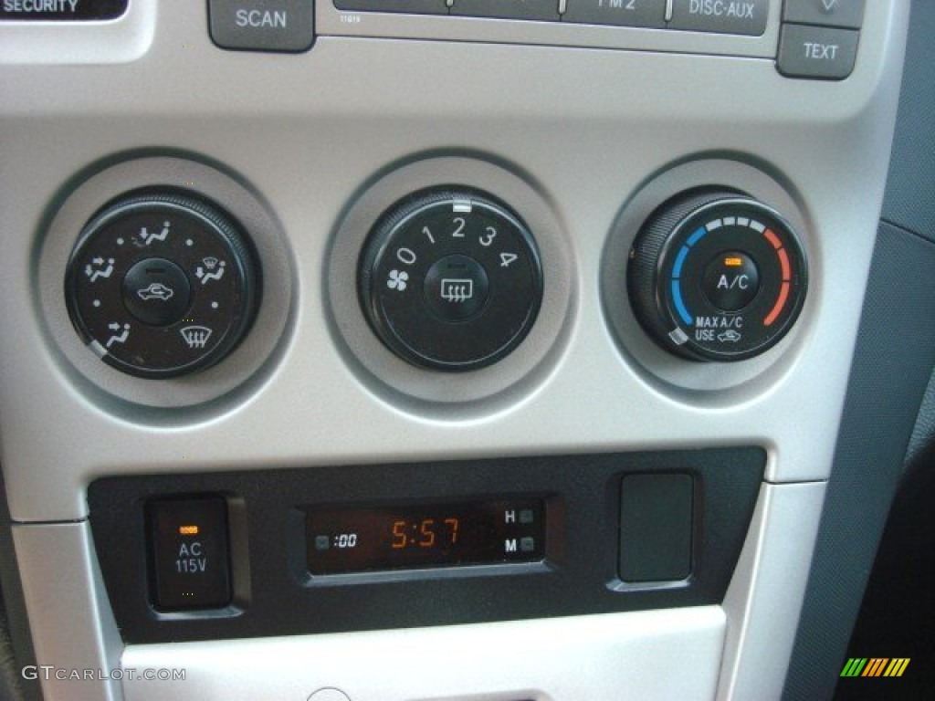 2010 Toyota Matrix S Controls Photos