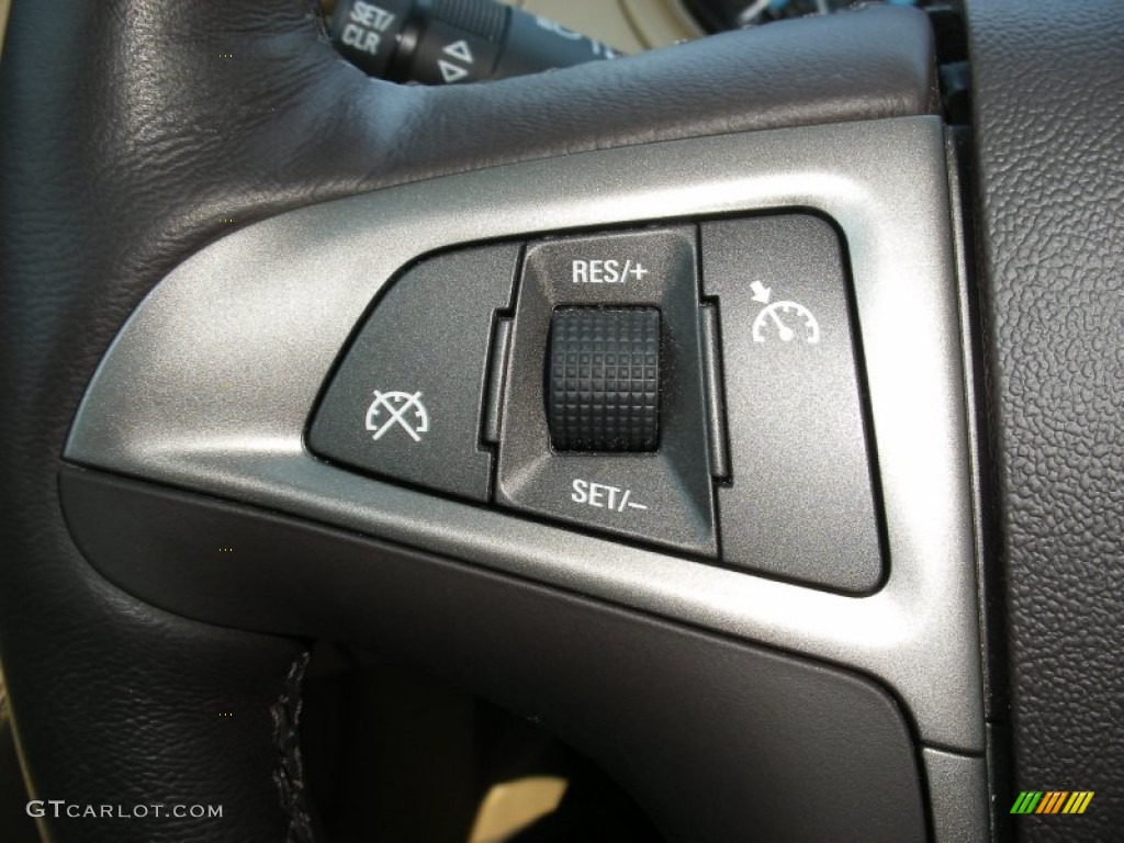 2011 Buick LaCrosse CXS Controls Photo #67983704