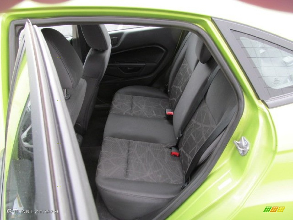 2011 Fiesta SE Sedan - Lime Squeeze Metallic / Charcoal Black/Blue Cloth photo #18