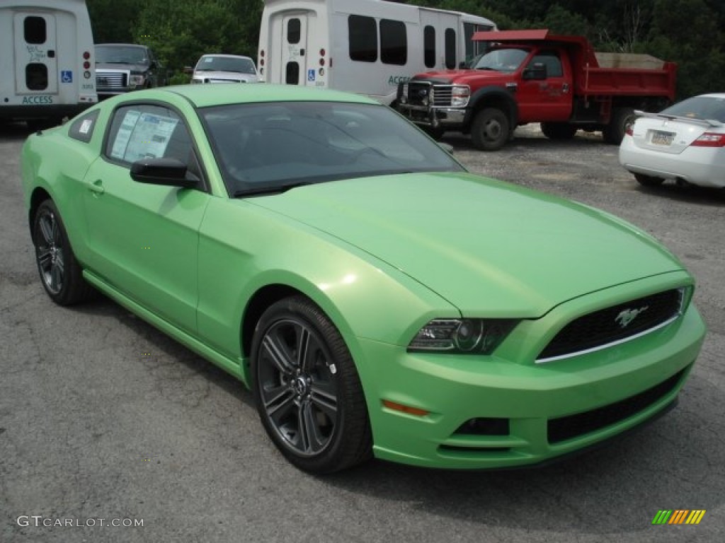 2013 Mustang V6 Coupe - Gotta Have It Green / Charcoal Black photo #2