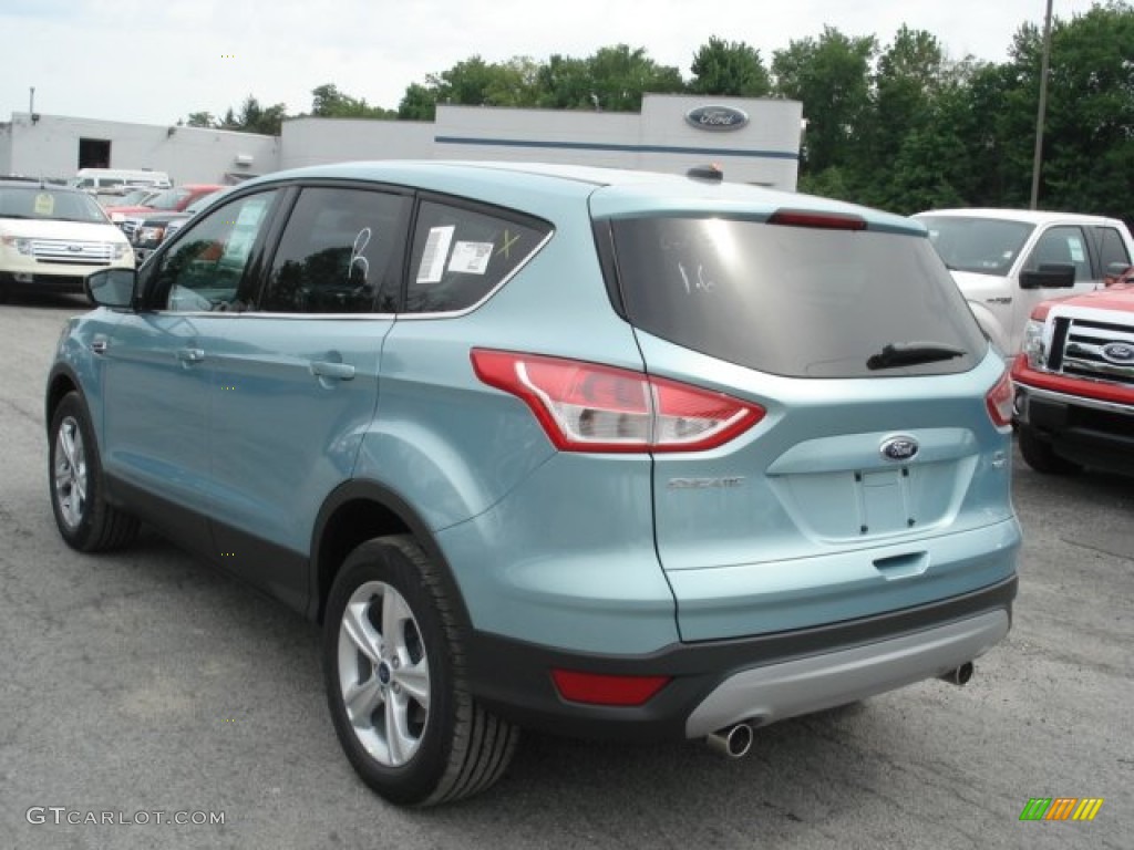 2013 Escape SE 1.6L EcoBoost 4WD - Frosted Glass Metallic / Medium Light Stone photo #6