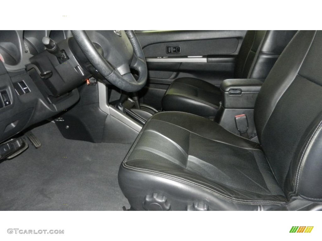 Charcoal Interior 2004 Nissan Xterra SE Supercharged 4x4 Photo #67986212