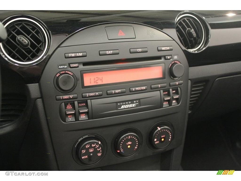 2006 Mazda MX-5 Miata Grand Touring Roadster Controls Photo #67988378