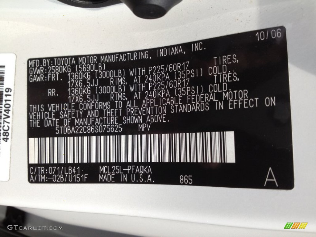 2006 Sienna Color Code 071 for Arctic Frost Pearl Photo #67989041