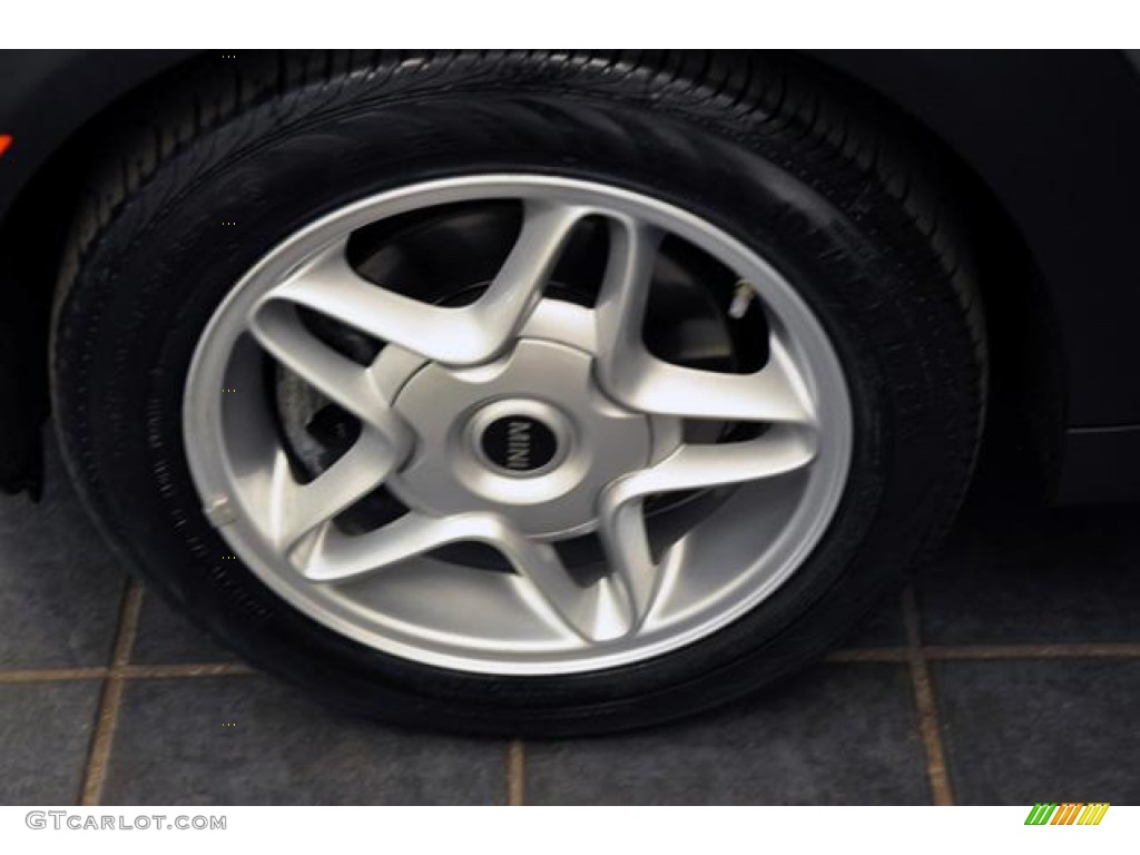 2010 Mini Cooper S Hardtop Wheel Photo #67989563