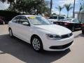 Candy White - Jetta SE Sedan Photo No. 7