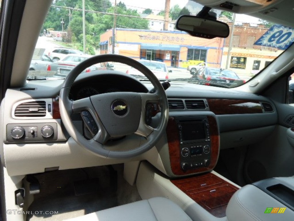 2009 Tahoe LTZ 4x4 - Dark Blue Metallic / Light Titanium photo #12