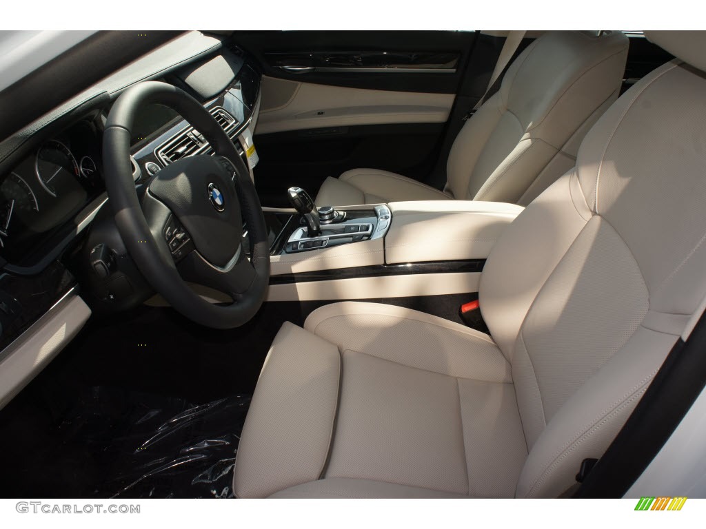 2012 BMW 7 Series 740Li Sedan Front Seat Photo #67992875
