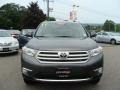 2011 Magnetic Gray Metallic Toyota Highlander SE 4WD  photo #2