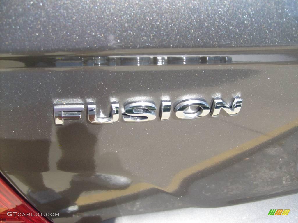 2010 Fusion Hybrid - Sterling Grey Metallic / Charcoal Black photo #27