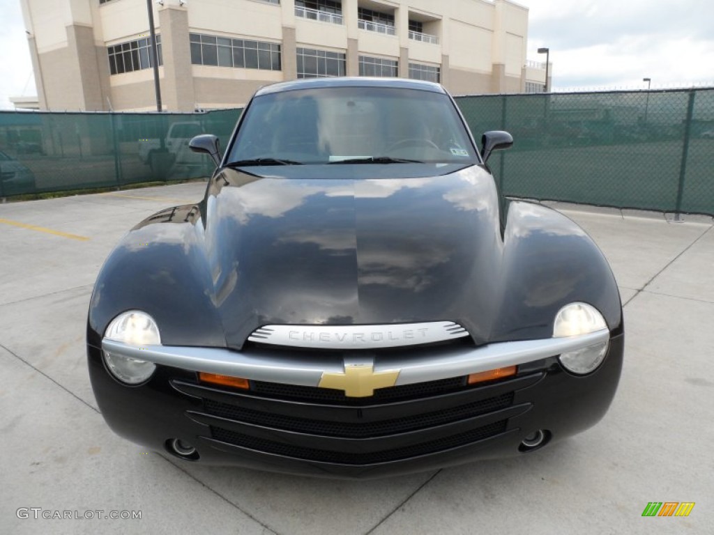 Smokin' Asphalt 2006 Chevrolet SSR Standard SSR Model Exterior Photo #67995422