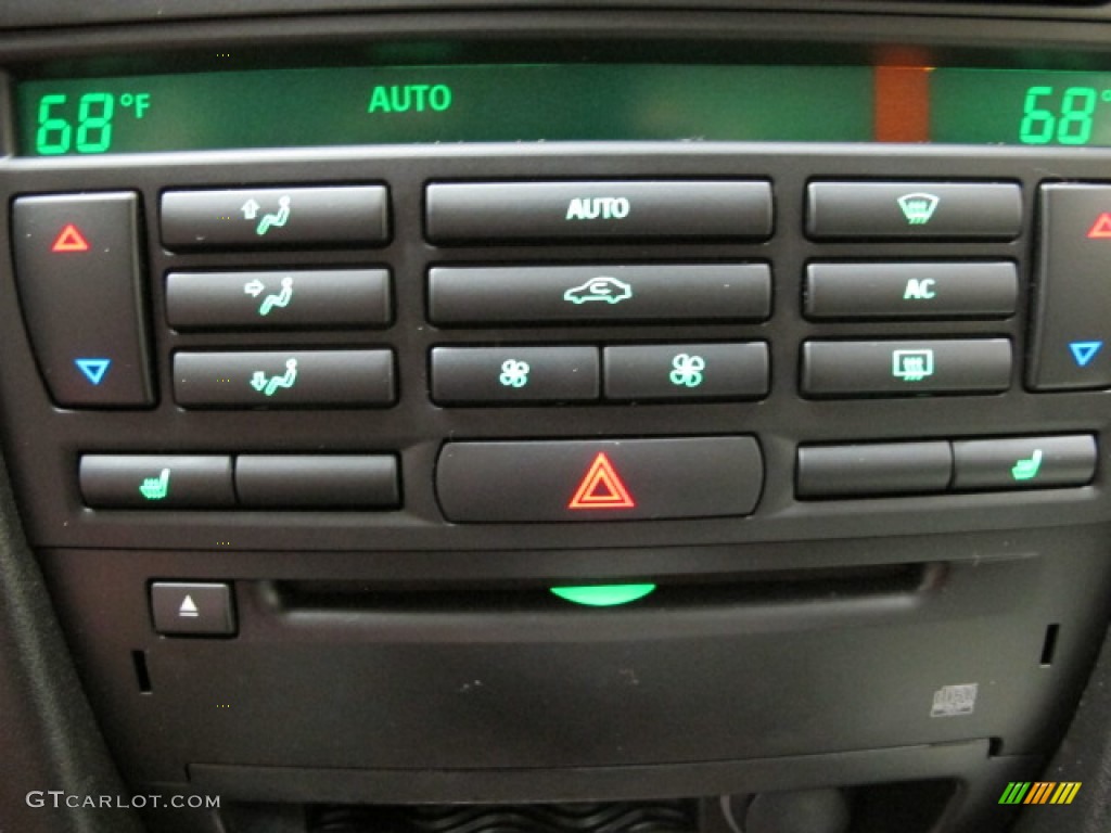 2006 Saab 9-3 2.0T Sport Sedan Controls Photo #67997894
