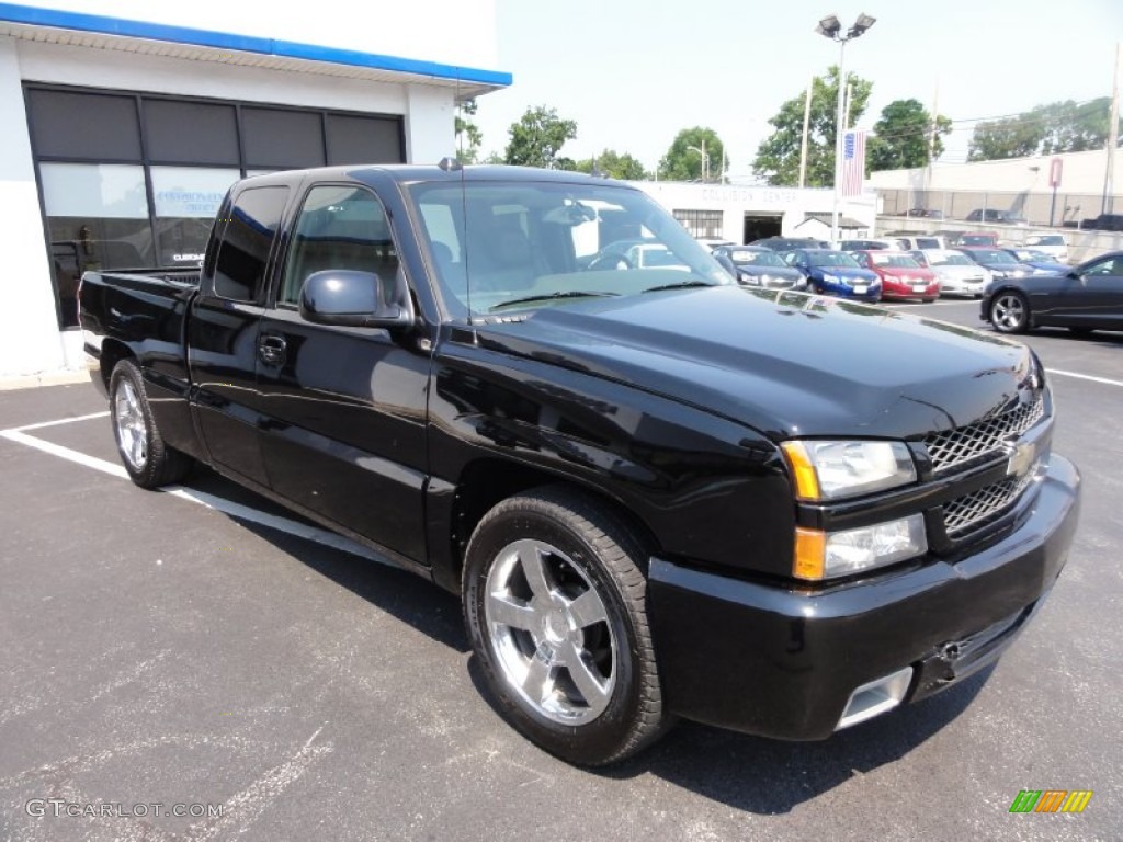 Black 2005 Chevrolet Silverado 1500 SS Extended Cab 4x4 Exterior Photo #67999177