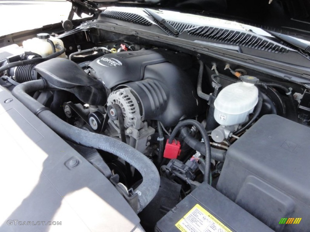 2005 Chevrolet Silverado 1500 SS Extended Cab 4x4 Engine Photos