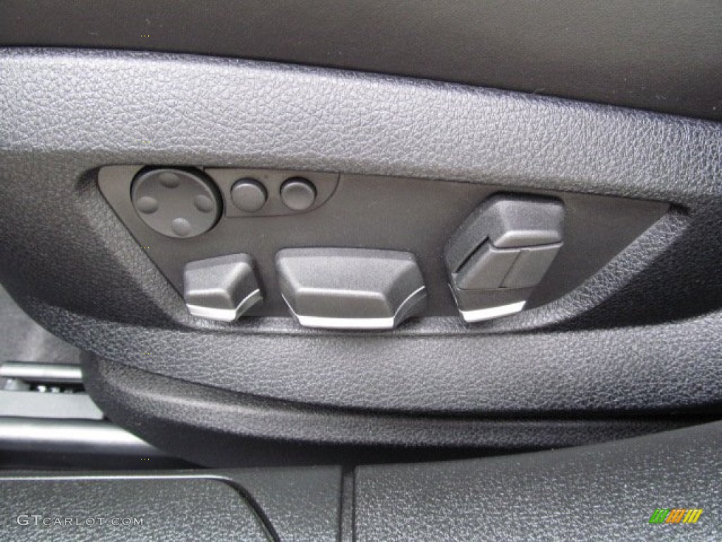 2012 BMW 7 Series 750i Sedan Controls Photo #68000686