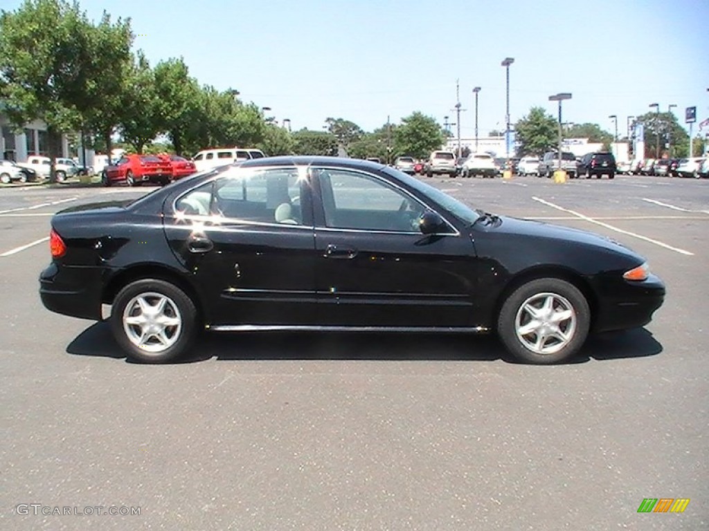 2001 Alero GL Sedan - Onyx Black / Pewter photo #7