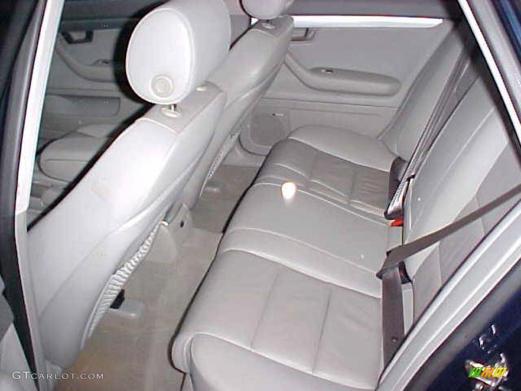 2006 A4 2.0T quattro Sedan - Moro Blue Pearl Effect / Platinum photo #9