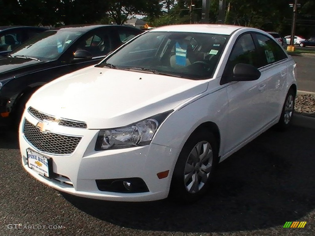 2012 Cruze LS - Summit White / Jet Black/Medium Titanium photo #1