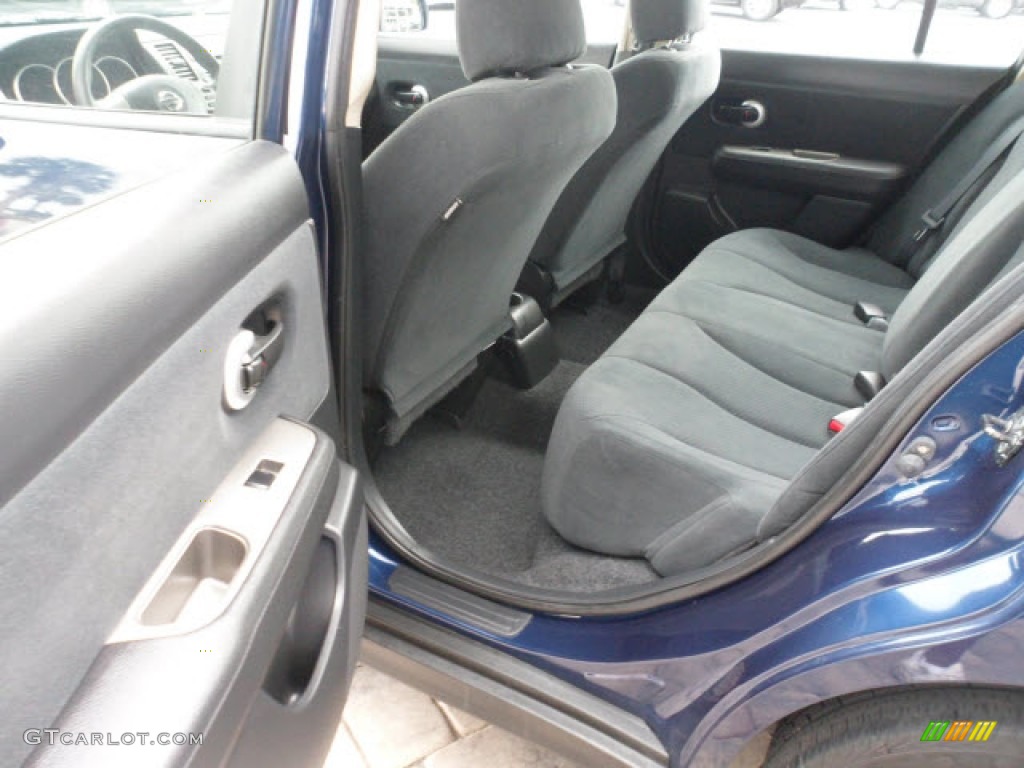 2011 Versa 1.8 S Sedan - Blue Onyx Metallic / Charcoal photo #8