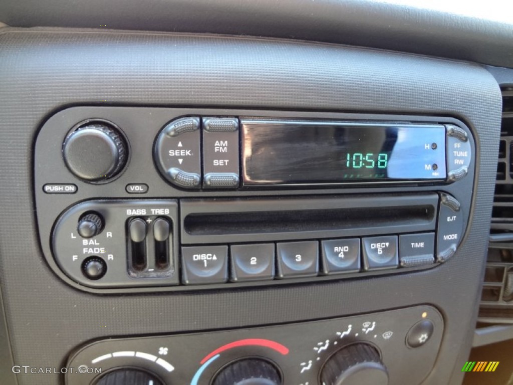 2002 Dodge Dakota SLT Quad Cab Controls Photo #68004586