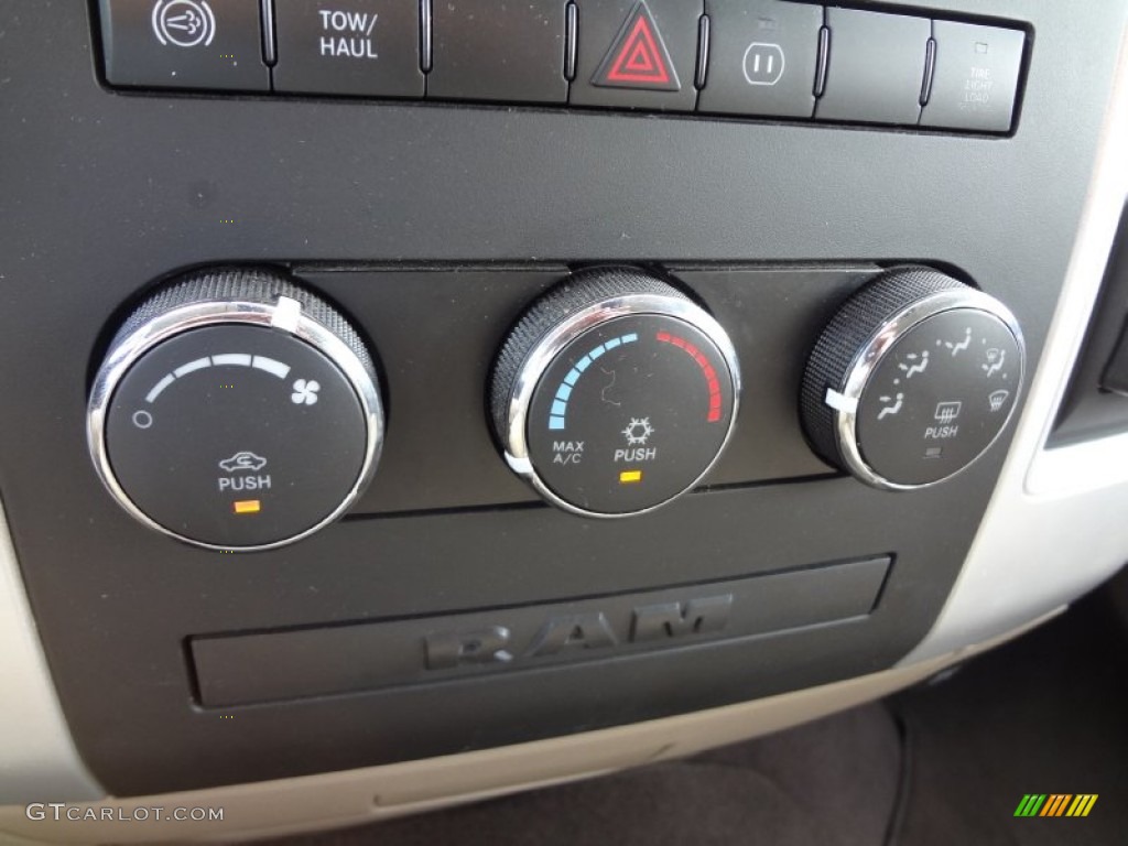 2010 Ram 2500 SLT Mega Cab - Austin Tan Pearl / Light Pebble Beige/Bark Brown photo #21