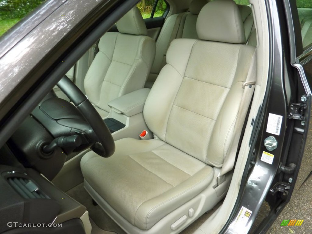 2010 TSX Sedan - Grigio Metallic / Taupe photo #14