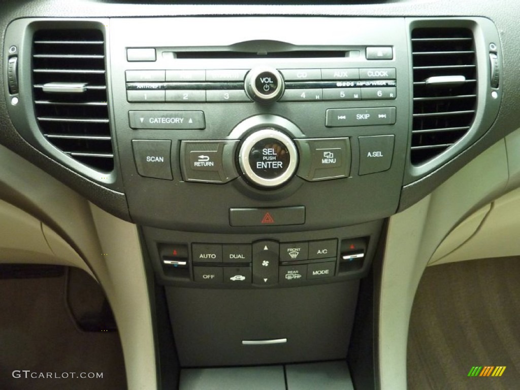 2010 TSX Sedan - Grigio Metallic / Taupe photo #18