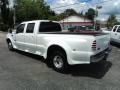Oxford White - F350 Super Duty Lariat Crew Cab Dually Photo No. 15
